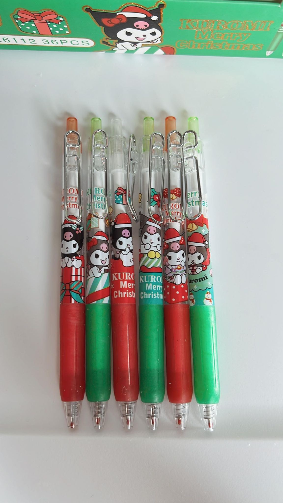 HOLIDAY: KUROMI MYSTERY PENS