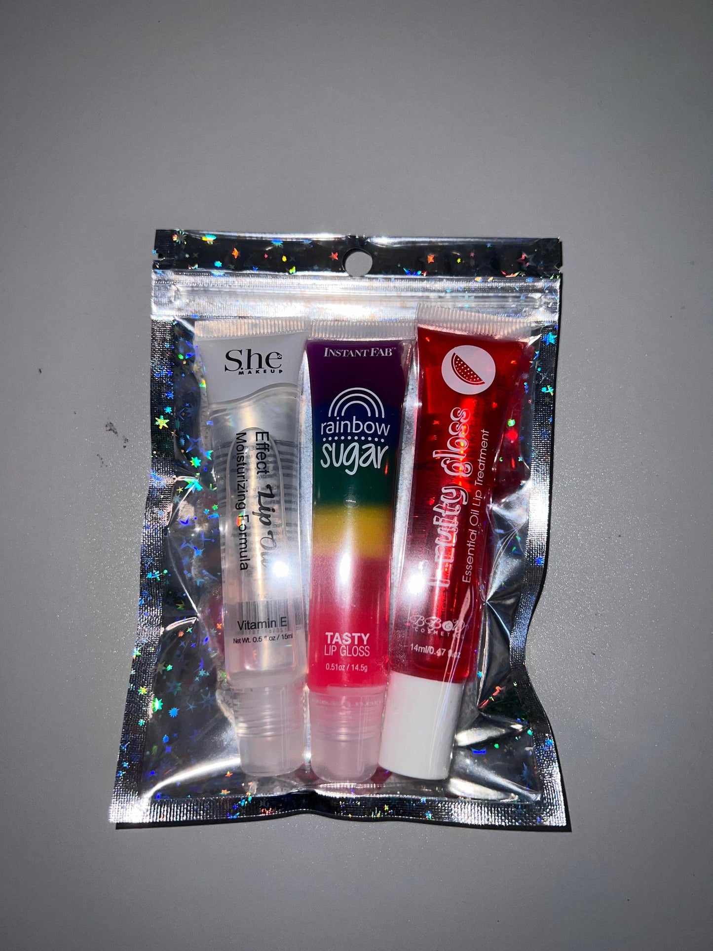 RANDOM 3 PC LIPPIE BUNDLE (NO CHARACTERS)