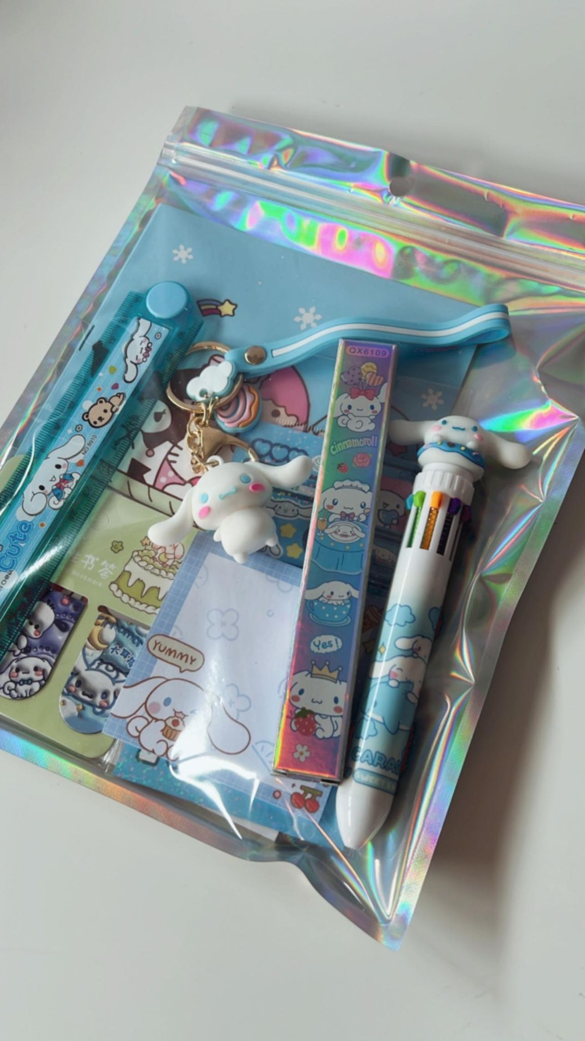 MOTHERS DAY: SANRIO STATIONERY BUNDLE